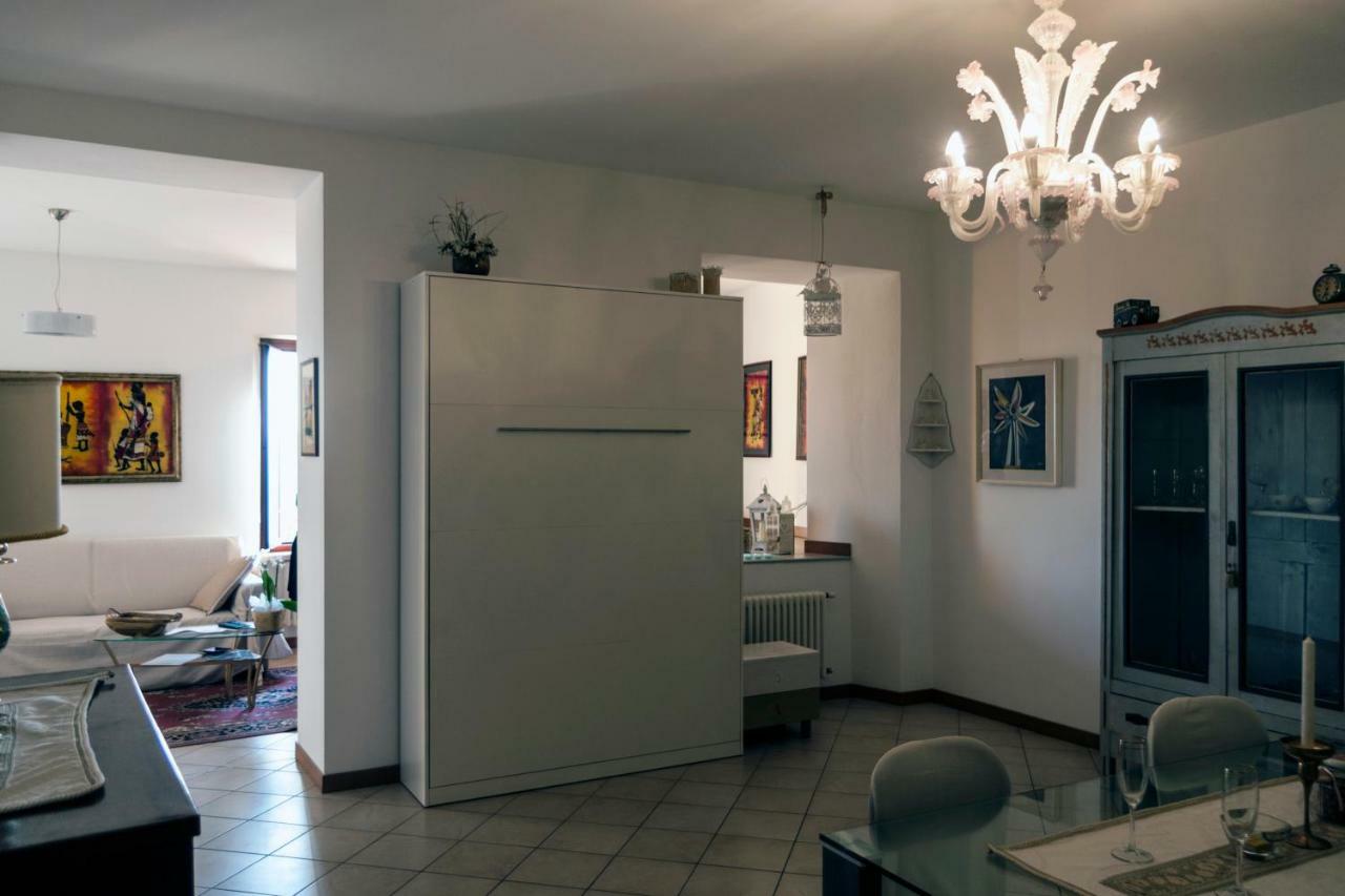 Casa Del Sole Appartamento N° 2 White And Gold Room Gavardo Exterior foto
